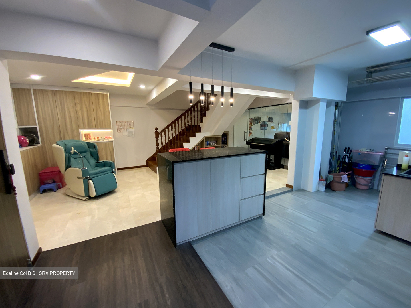 Blk 336 Jurong East Avenue 1 (Jurong East), HDB Executive #589894761